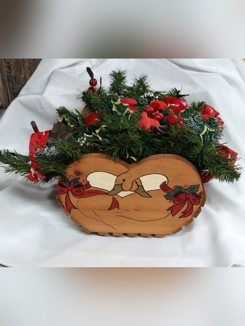 Vintage Sawmill Critters Handcrafted Wooden Geese Basket with Removable Insert